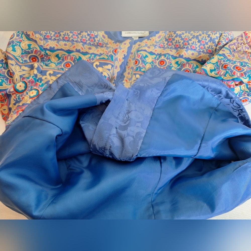 Vtg. Adrianna Papell "Suited For Silk" Old Money Core, 100% Silk skirt set. - Picture 6 of 15